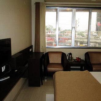 Hotel Manas, Jalgaon 4
